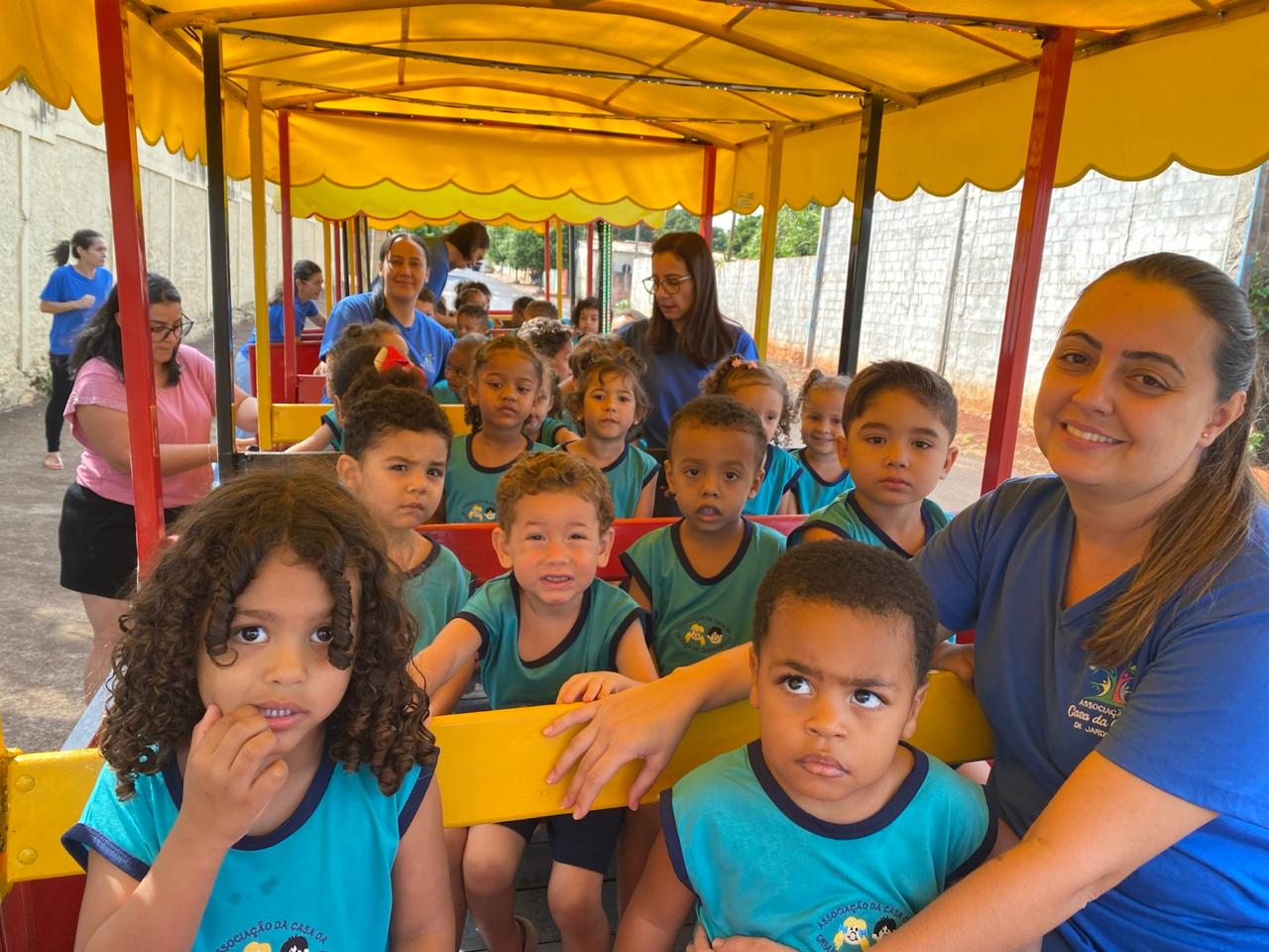 Educação com Carinho